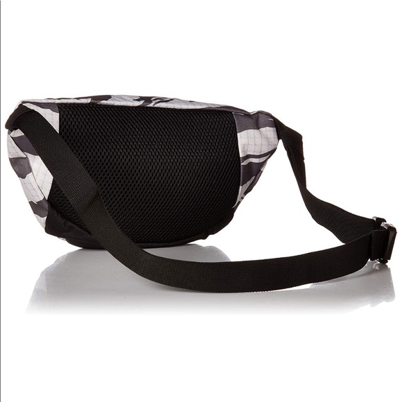 NWT Burton Castlerock Tige 3L Hip Fanny Pack - Picture 2 of 6